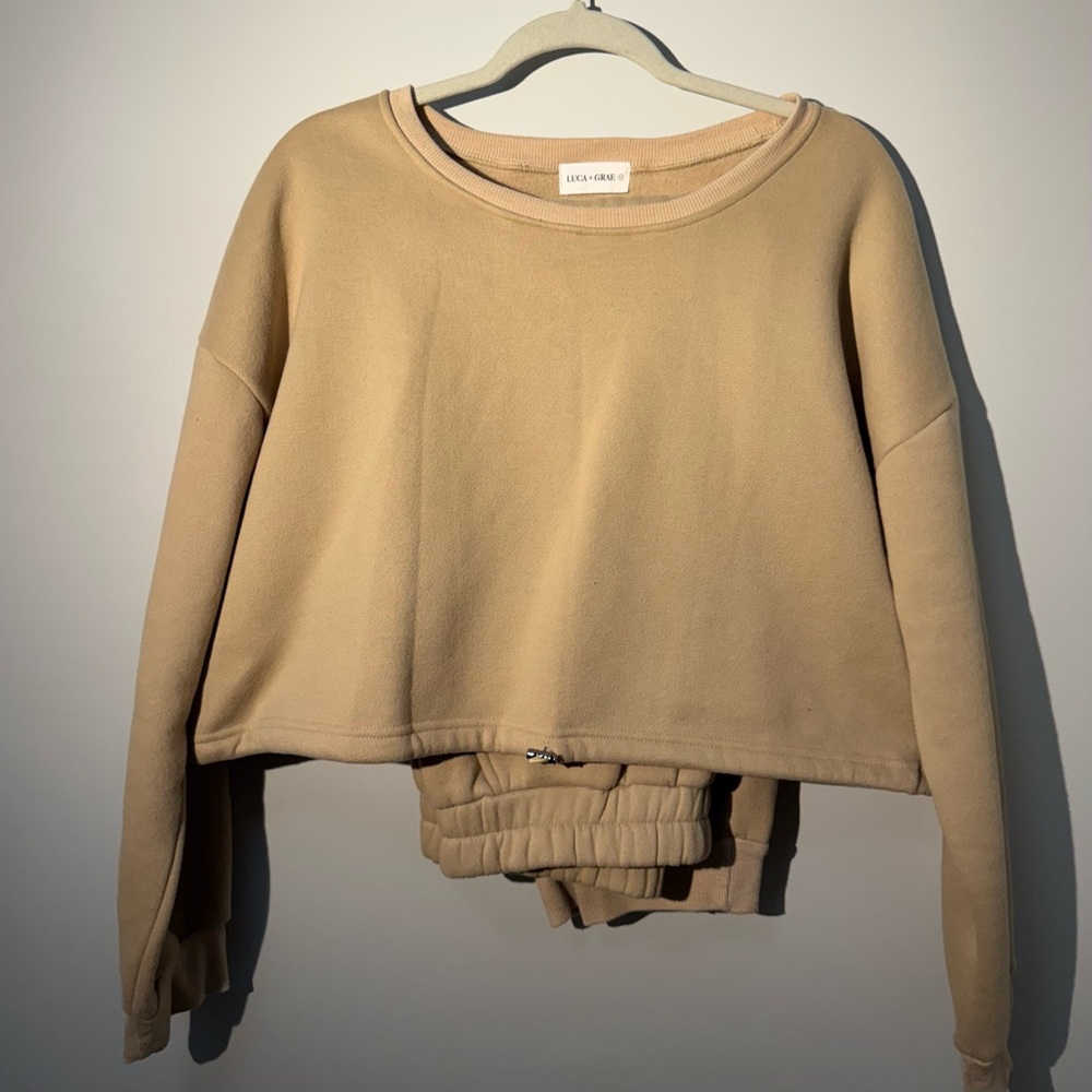 Luca + Grae (Aspyn Ovard’s Boutique)- Beige Cropped Sweatshirt and Joggers Set